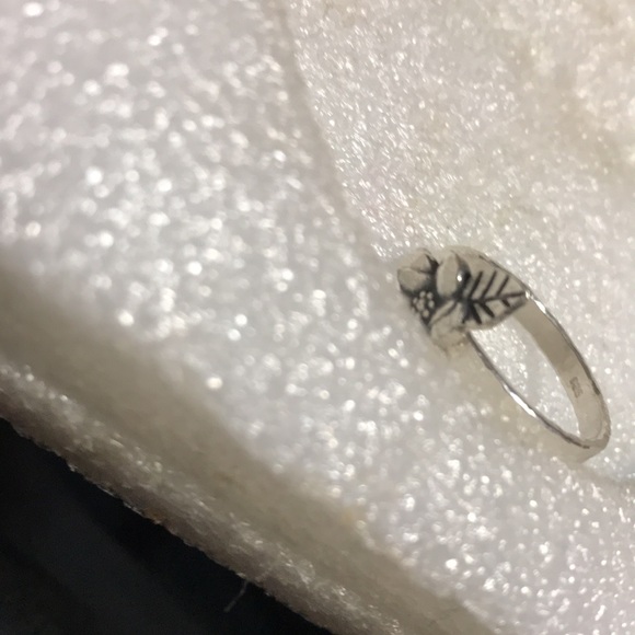 Sterling silver stack rings - Picture 6 of 7